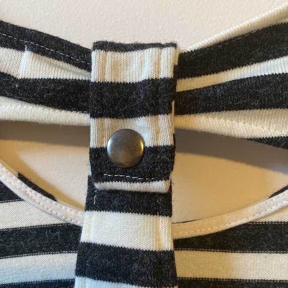 MinkPink Striped Sweater - Picture 4 of 6